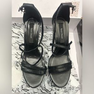 BRAND NEW - Wedge High Heel from the White House Black Market brand